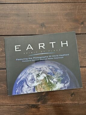 Earth Spirit Of Place Photographs of Chris Hadfield‎ Paperback Photo Book